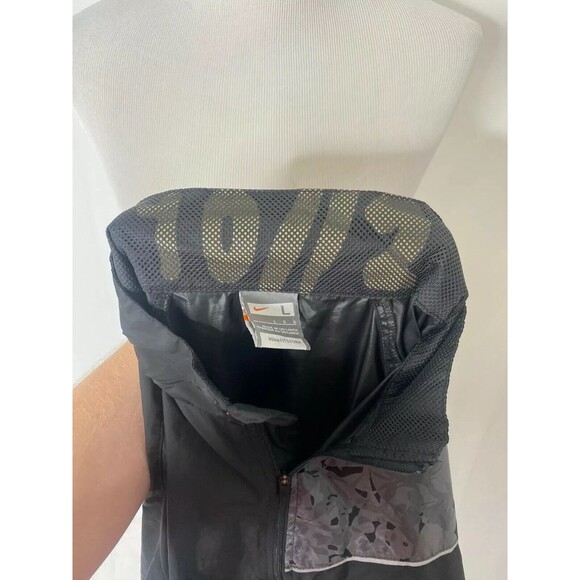 Nike Men’s Windbreaker Jacket Grey Fit Storm Athletic Full Zip Size Large - Picture 7 of 8